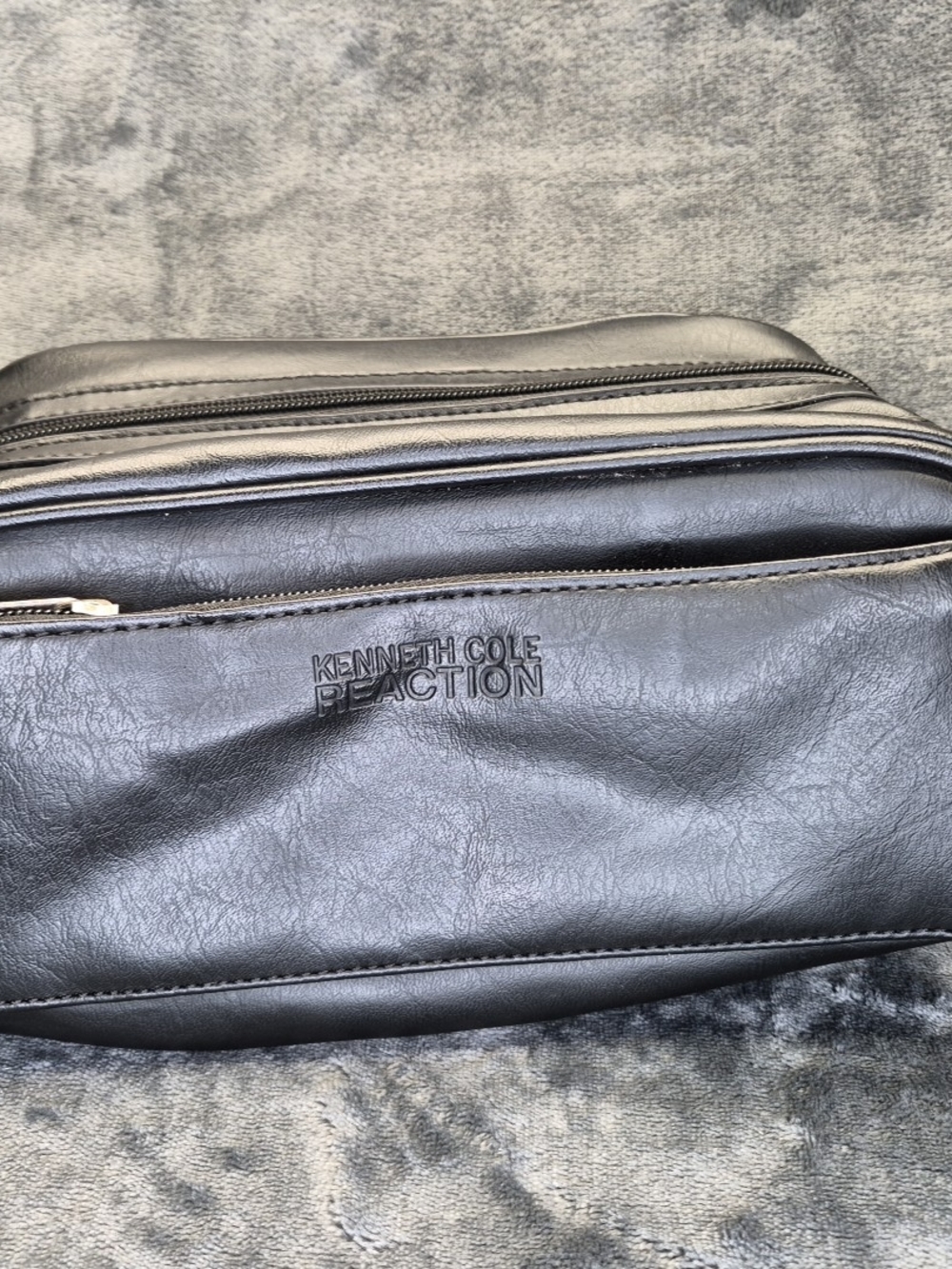 Kenneth Cole Travel Dopp Bag Black Toiletry Case Double Zipper